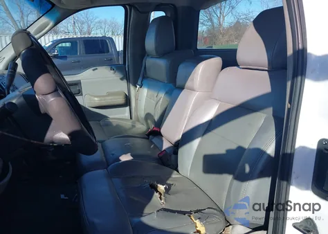 2007 Ford F-150 Stx/Xl/Xlt from USA, damaged, VIN 1FTRF12217NA43897